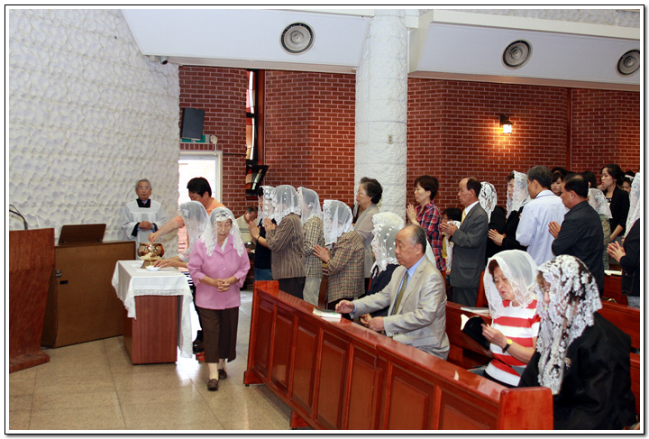 c_10_copy1.jpg