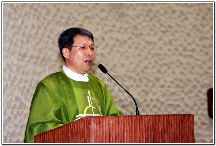 c_12_copy1.jpg