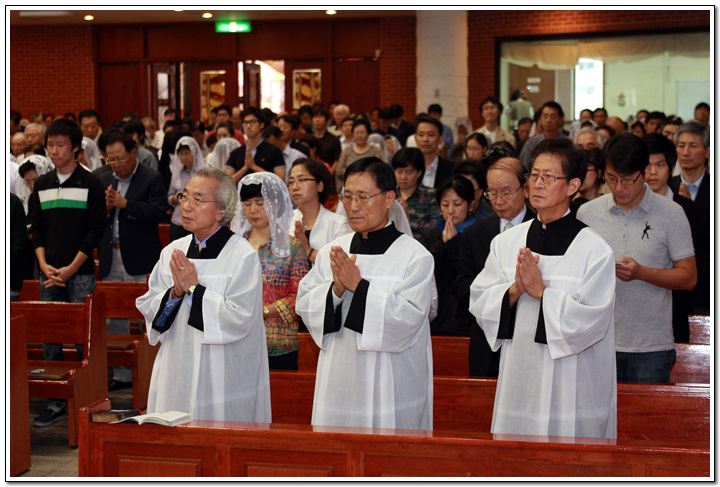 c_14_copy1.jpg
