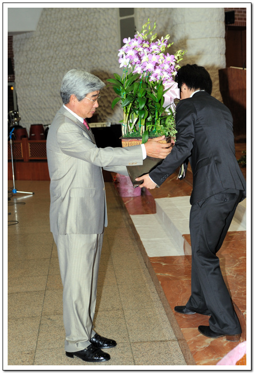 s_3_copy17.jpg