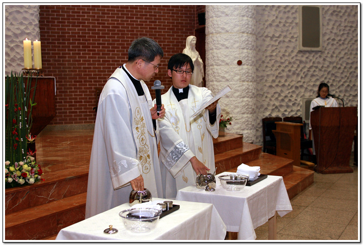 s_8_copy12.jpg