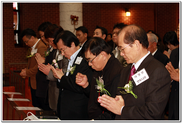 t_4_copy4.jpg